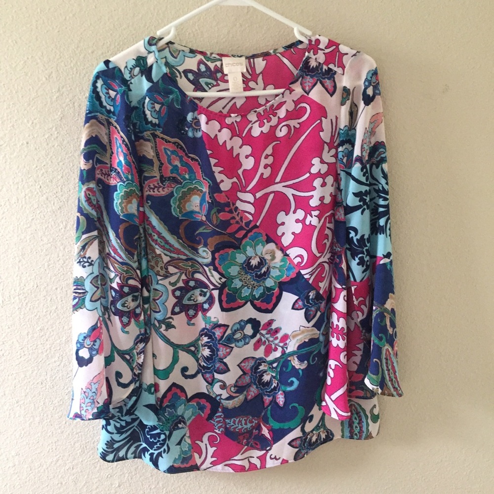 Chicos Bright Floral Bell Sleeve Size 0